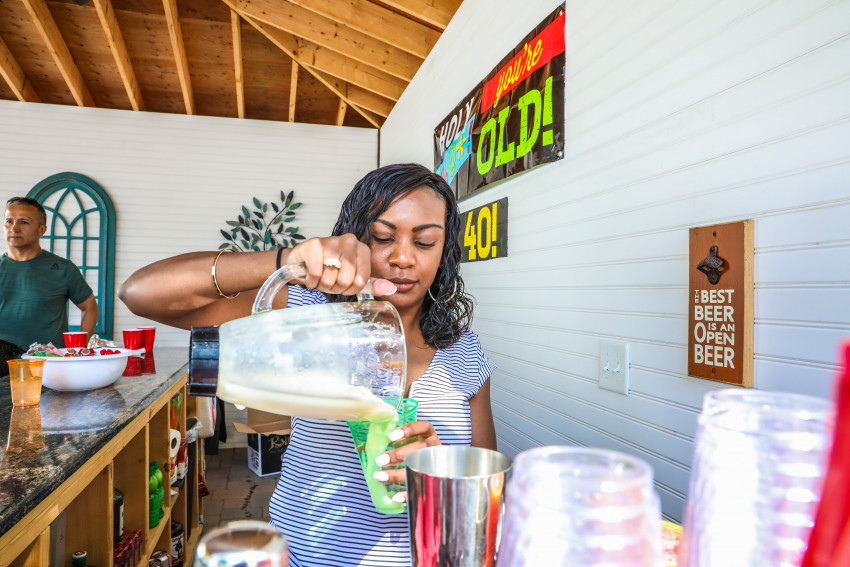 Hire Mobile Serves by Nirvs Bartender in Quincy, Massachusetts