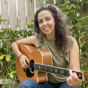 Molly Whuppie Music - Children’s Music / Children’s Party Entertainment in Kailua, Hawaii