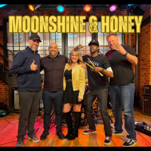 Moonshine & Honey - Cover Band in Sacramento, California