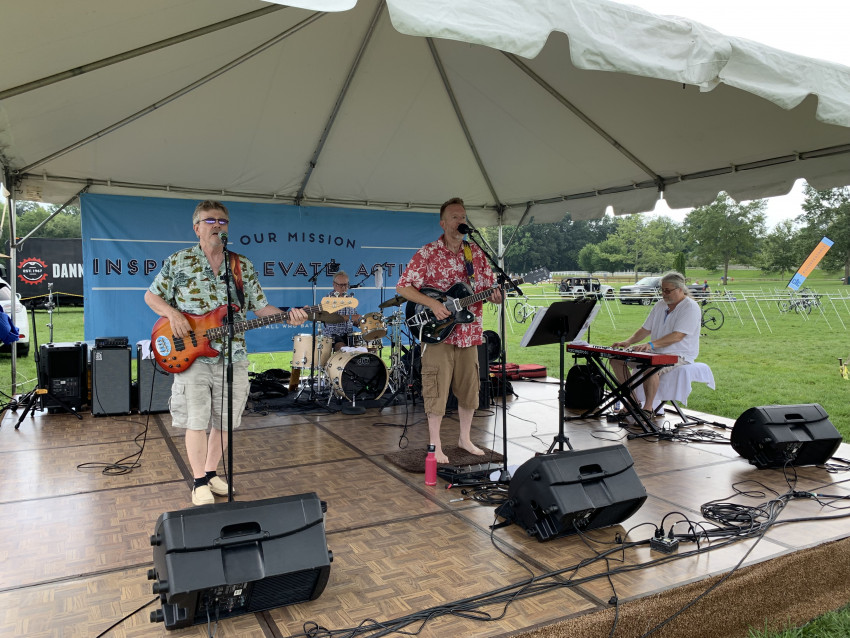 Hire Mostly Green Band Classic Rock Band in Milford, Connecticut