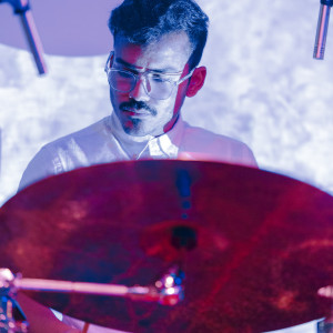 Mowri: Versatile, Trained Drummer