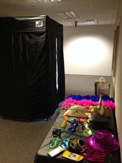 Gallery photo 1 of MR Jumpers Photo Booth