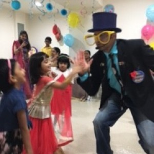 Mr. Kennys Magic - Children’s Party Magician / Halloween Party Entertainment in Gaithersburg, Maryland