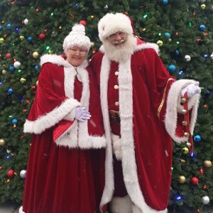 Mr & Mrs Santa Claus - Santa Claus / Wedding Officiant in Haledon, New Jersey