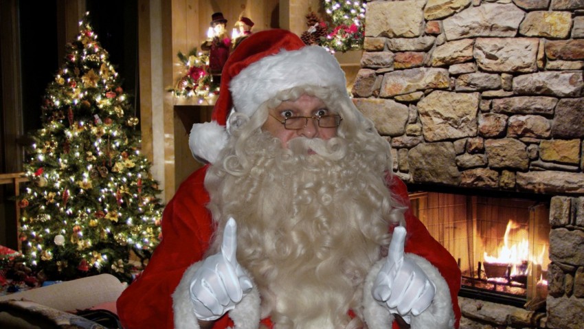 Gallery photo 1 of Santa & Mrs. Claus' Magical Christmas