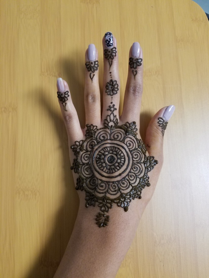 Hire Muladhara Henna and Healing Henna Tattoo Artist in