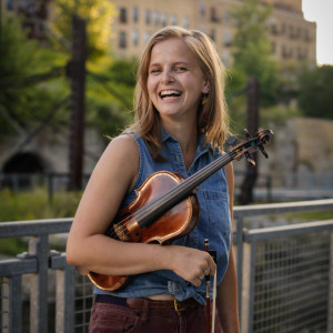 Multistyle Violinist and Fiddler - Violinist in Portland, Oregon