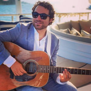 Jordan Okrend - Singing Guitarist in Greenville, South Carolina