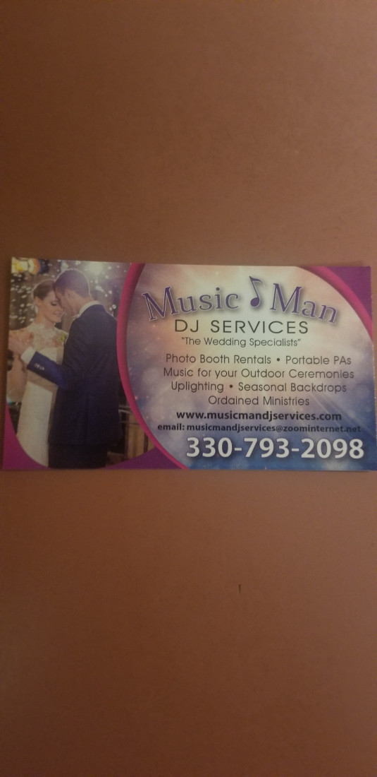 Gallery photo 1 of Music Man Dj Services