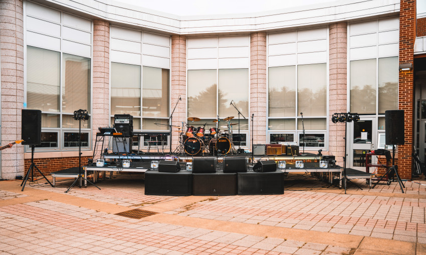 Hire Nashville Live Sound Sound Technician in Murfreesboro, Tennessee