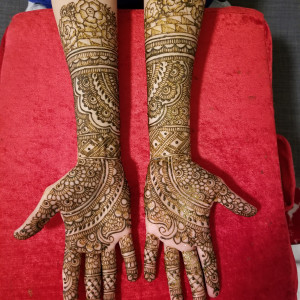 Naz e Henna - Henna Tattoo Artist / College Entertainment in Brampton, Ontario