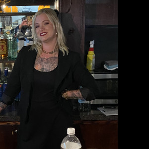 Neon Gold Bartending - Bartender in Windsor, Colorado