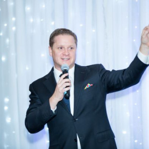 Tom Stebbins - "Mr. Moneyraiser" - Auctioneer / Corporate Entertainment in Albany, New York