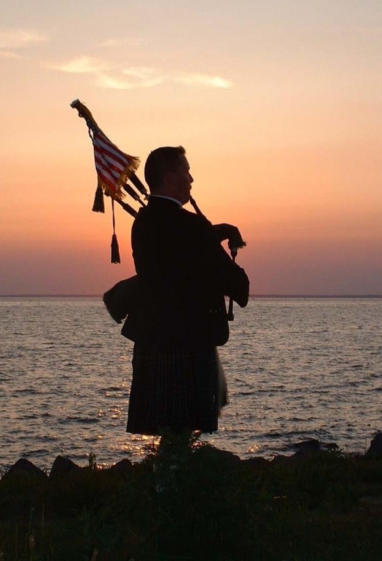 Hire NJ Bagpiper Bagpiper in Middletown, New Jersey