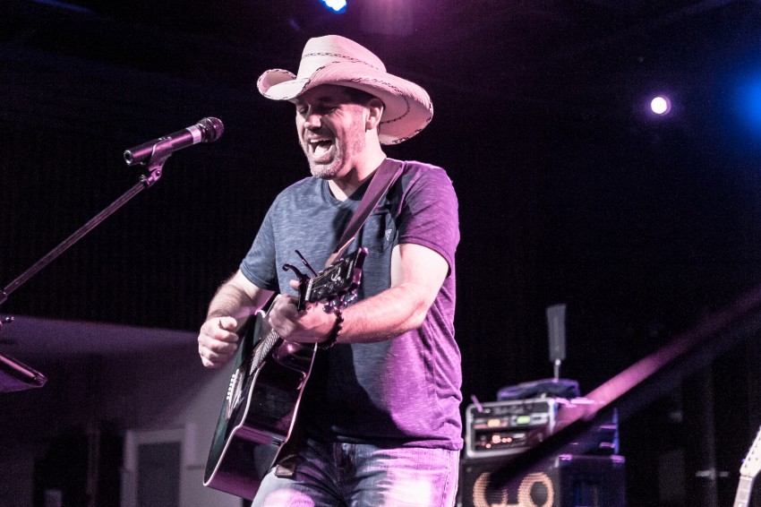 Hire No Shoes Nation Band Kenny Chesney Tribu SoundAlike in Seabrook, New Hampshire