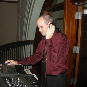 North Shore Entertainment - Mobile DJ in Tewksbury, Massachusetts