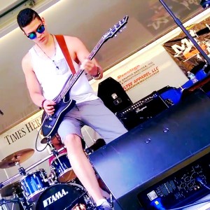 NYC Guitarist Available for Gigs