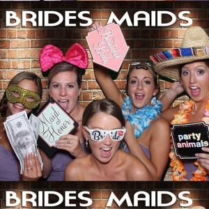 Oh Snap Photo Fun-Photo Booth - Photo Booths / Wedding Services in Providence, Rhode Island