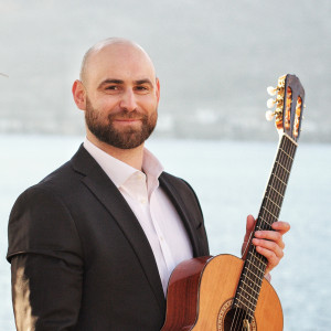 Okanagan Classical Guitar - Guitarist / Wedding Entertainment in Okanagan Centre, British Columbia