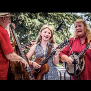 100 Huckleberry's - Bluegrass Band in Everett, Washington