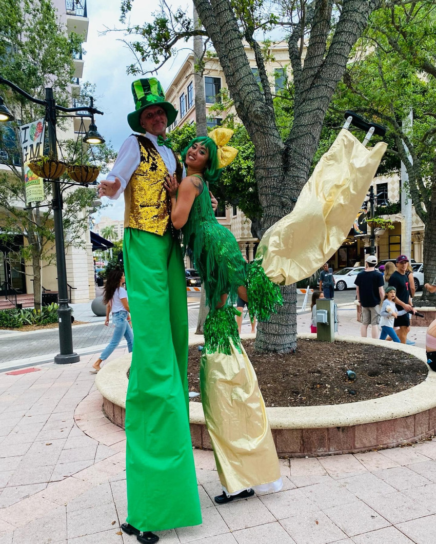 Hire Palm Beach Stilts & Entertainment Stilt Walker in Palm Beach