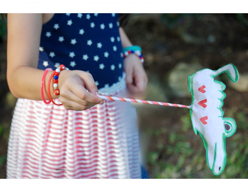 Hire Paper Balloons - Balloon Twister in Arnold, Missouri