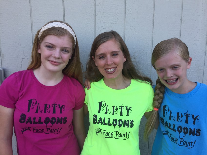 Hire Party Balloons and Face Paint Balloon Twister in Topeka, Kansas