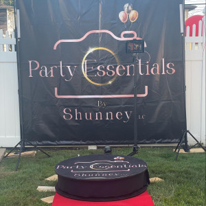 Party Essentials by Shunney LLC - Photo Booths / Family Entertainment in Poughkeepsie, New York