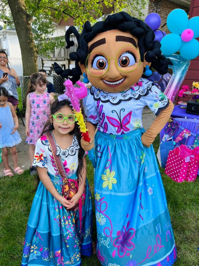 Hire Party Mania Entertainment Costume Rentals in Philadelphia, Pennsylvania