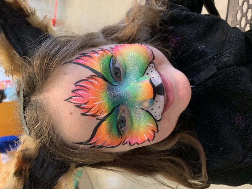 Hire Atlanta Party People Face Painter in Suwanee,