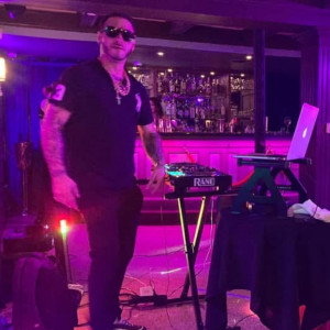 Party rocc entertainment - DJ in Lincoln, Rhode Island