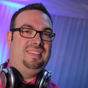 Pascal Levesque Wedding MC/DJ Animateur/DJ Mariage - Wedding DJ in Victoriaville, Quebec