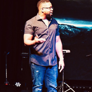 Pastor Jay Blizzard