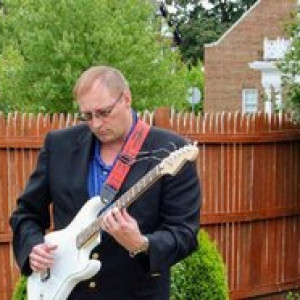 Paul Gregory Whitt/Solo Guitar - Guitarist / Wedding Entertainment in Columbus, Ohio