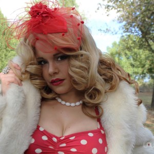 Pearl Clamour - Burlesque Entertainment in Los Angeles, California