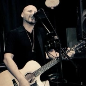 Perry Curcio - Singing Guitarist / Party Band in Sewell, New Jersey