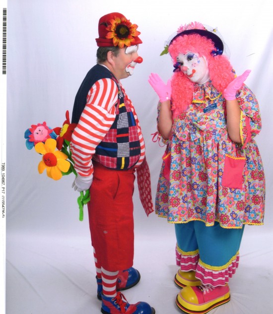 Gallery photo 1 of P&G Clown Entertainment - Pinkie Bee and Groovy