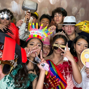 Photo Booth Rental - Glamoor - Photo Booths in Carson, California