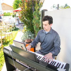 Pianist for Events - Pianist / Classical Pianist in Santa Fe Springs, California