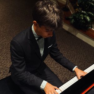 Luke McCutcheon - Pianist, Violinist - Pianist in Lynn Haven, Florida