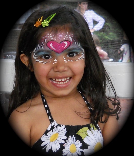 Gallery photo 2 of Picasso Face and Body Painter