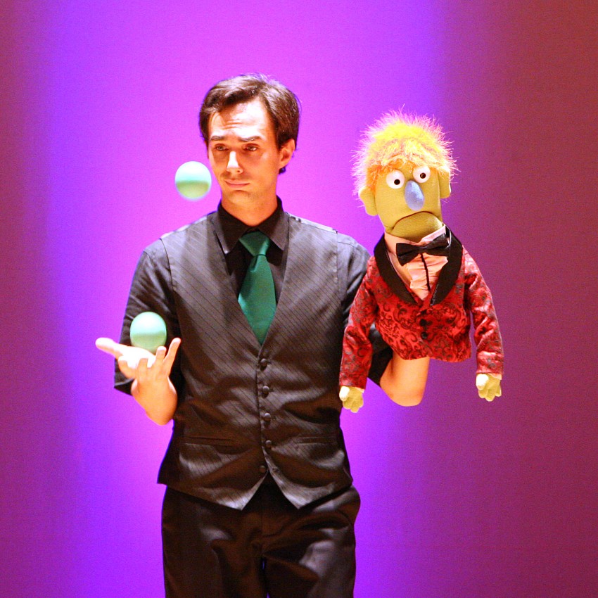 Hire Playing By Air Corporate Entertainment Circus Entertainment in