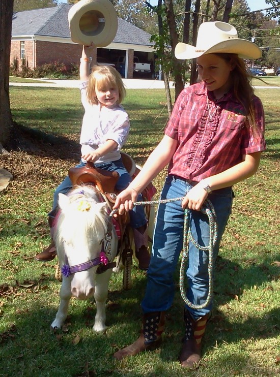 Hire Pony Express Pony Rides - Pony Party in Chattanooga, Tennessee