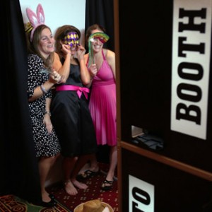 Pop Photo Booth - Photo Booths in Miami, Florida