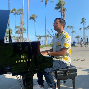 Pop/Jazz/R&B Pianist - Mario Sulaksana - Pianist in Los Angeles, California