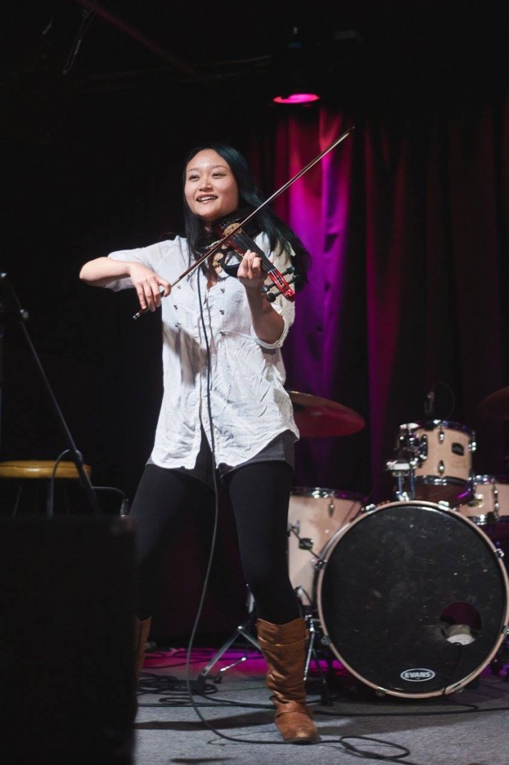 Hire Precious Moment Violin Service Violinist in Ottawa, Ontario