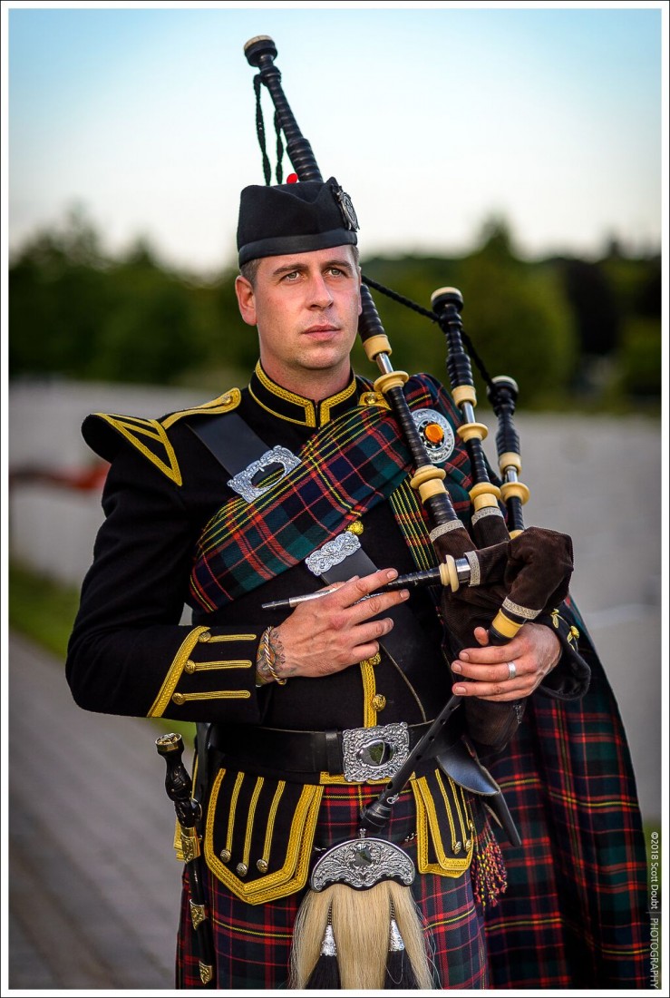 Hire JeanNicholas Gravel Professional Bagpiper Bagpiper in Ottawa