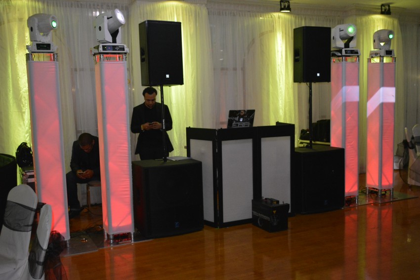 Gallery photo 1 of Professional Dj Services