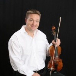 Professional Violinist Paul