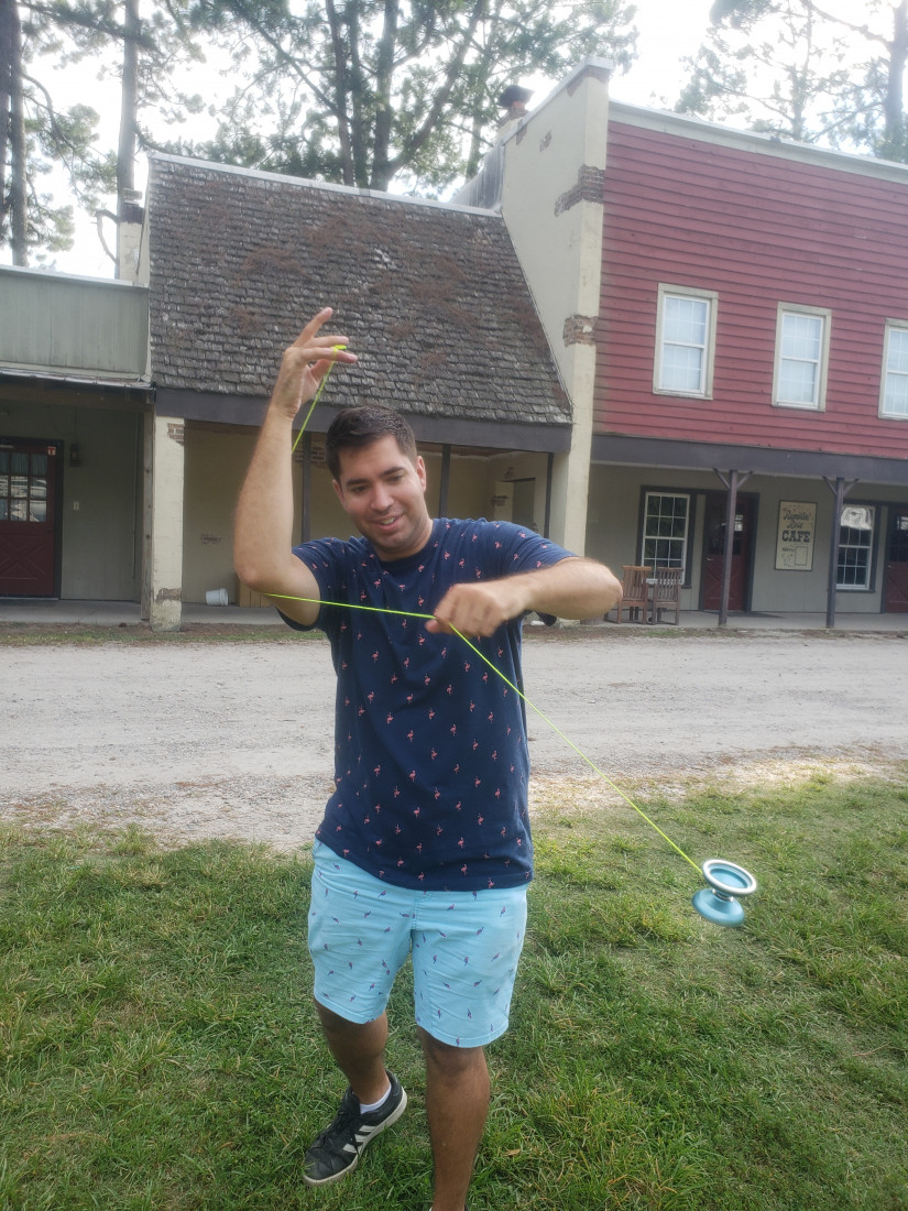 Hire Professional YoYo Demonstrator Variety Entertainer in Clarkston